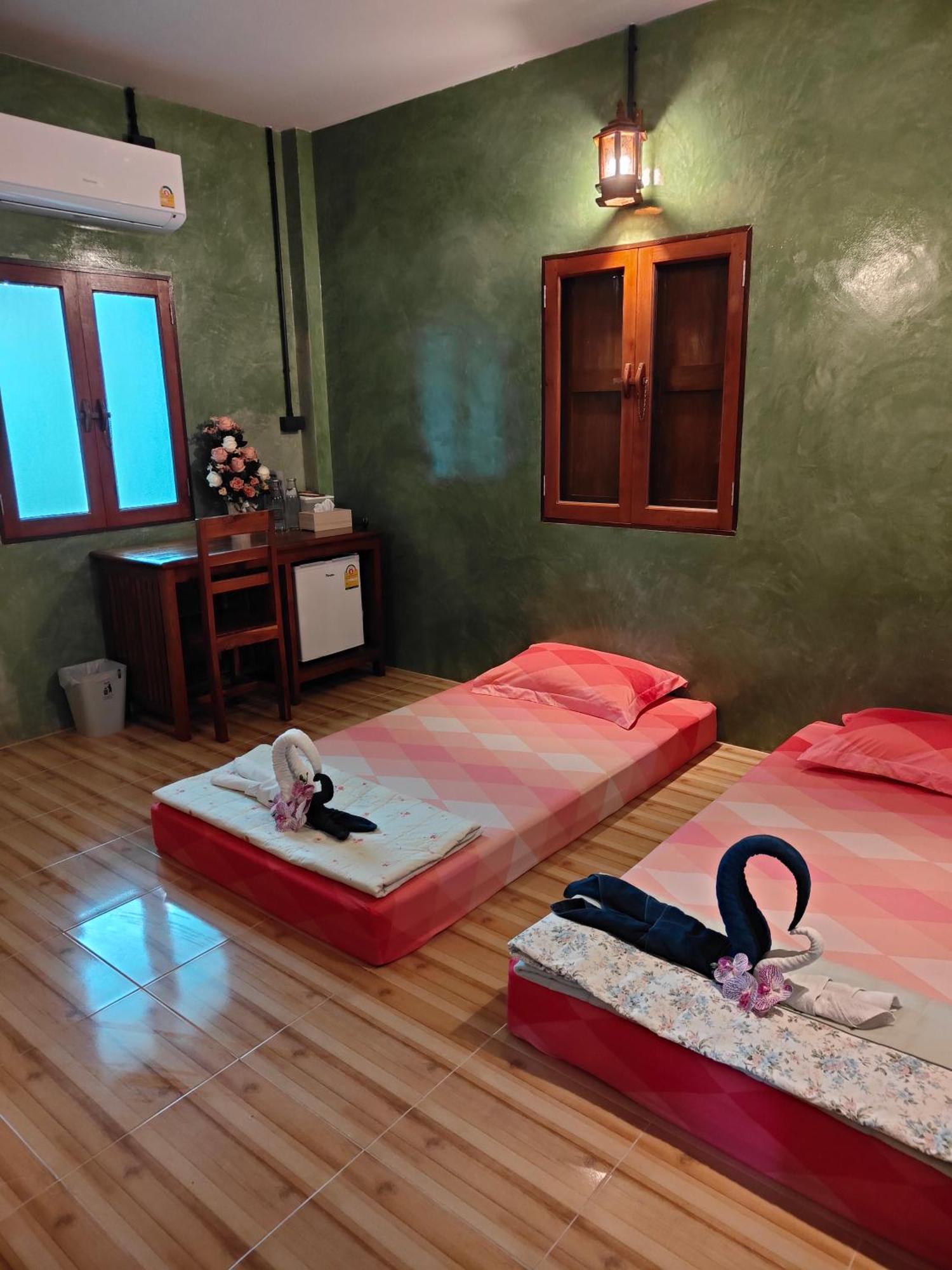 Smilingface Guesthouse Sukhothai Ngoại thất bức ảnh