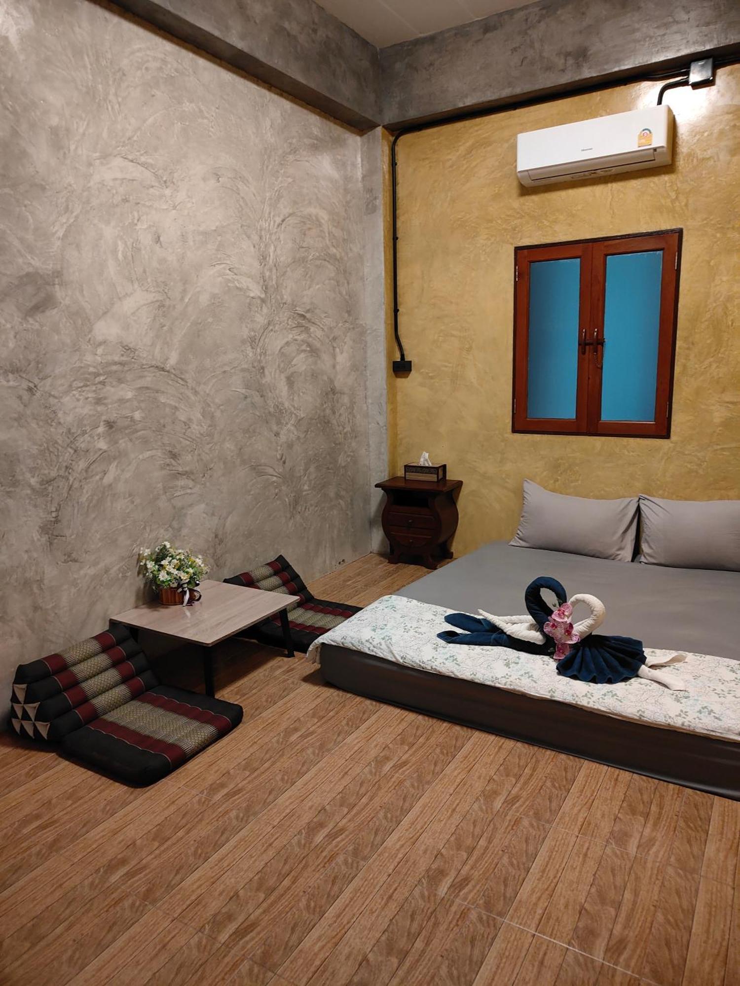 Smilingface Guesthouse Sukhothai Ngoại thất bức ảnh